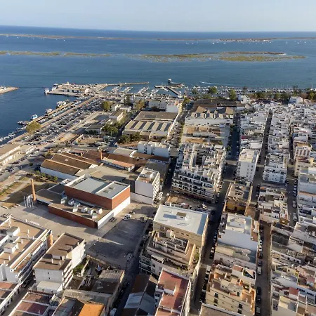 Arty Vintage Townhouse With Rooftop Shower & Sun Loungers *